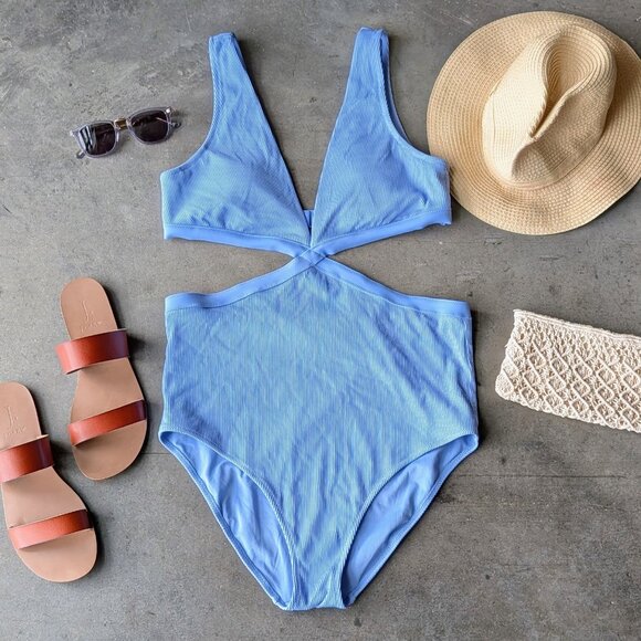 Aerie Ribbed Cut Out One Piece Swimsuit Blue large long NWT - Picture 1 of 10